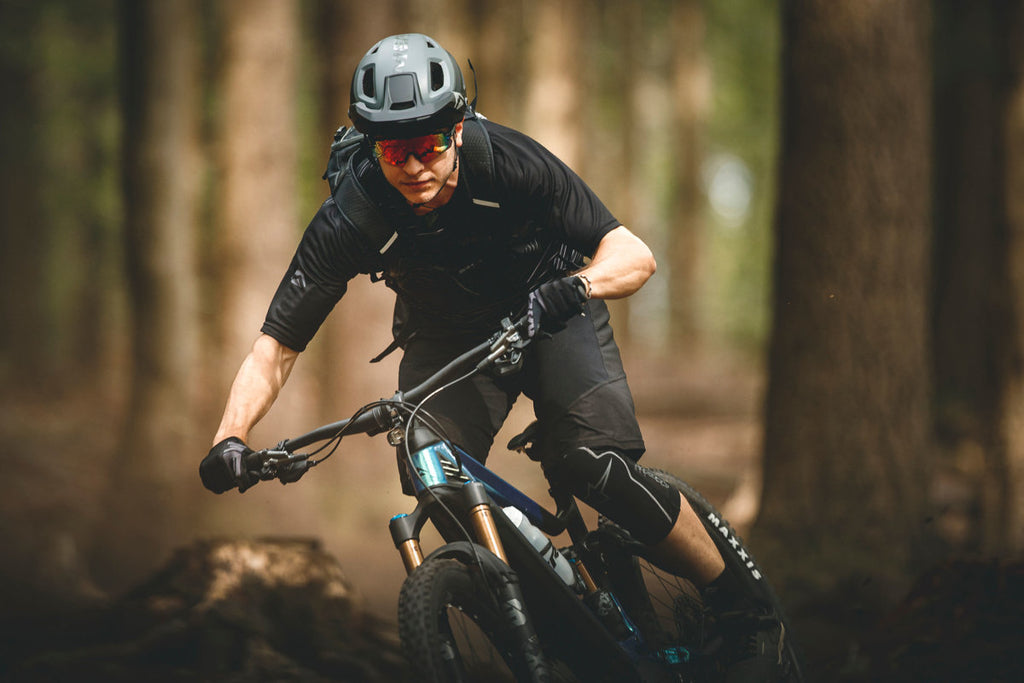 Merida eONE-SIXTY 700 – Premium Enduro Electric Mountain Bike (Shimano EP8, 630Wh)